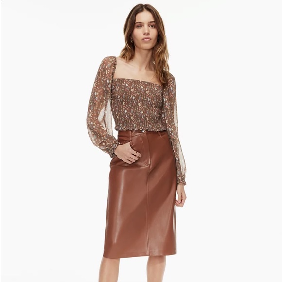 Wilfred Saga Blouse - Picture 2 of 7